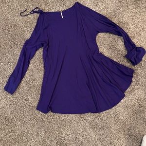 Free People mini dress or tunic sz L EUC cold shoulder detail so cute on!